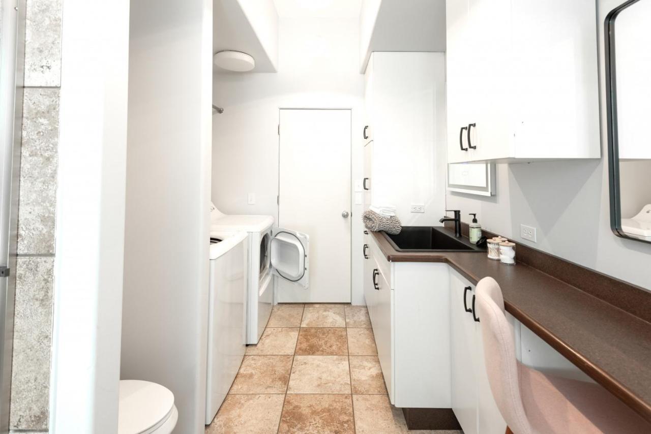 115 N Main Huge 2 Bedroom Unit On Main Street Saint Charles Extérieur photo